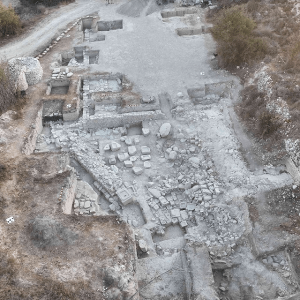 The Sanctuary of Apollo at Frangissa (Pera Oreinis): new&nbsp;findings
